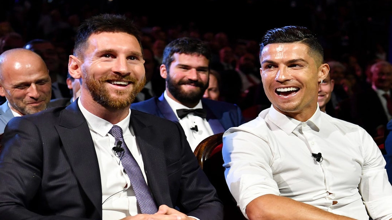 تغيير جذري.. تأثير وسائل التواصل على سوق انتقالات كرة القدم